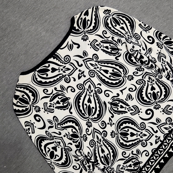 White House Black Market Button Down Sweater Cardigan Winter Blouse Top Shirt - Picture 5 of 10